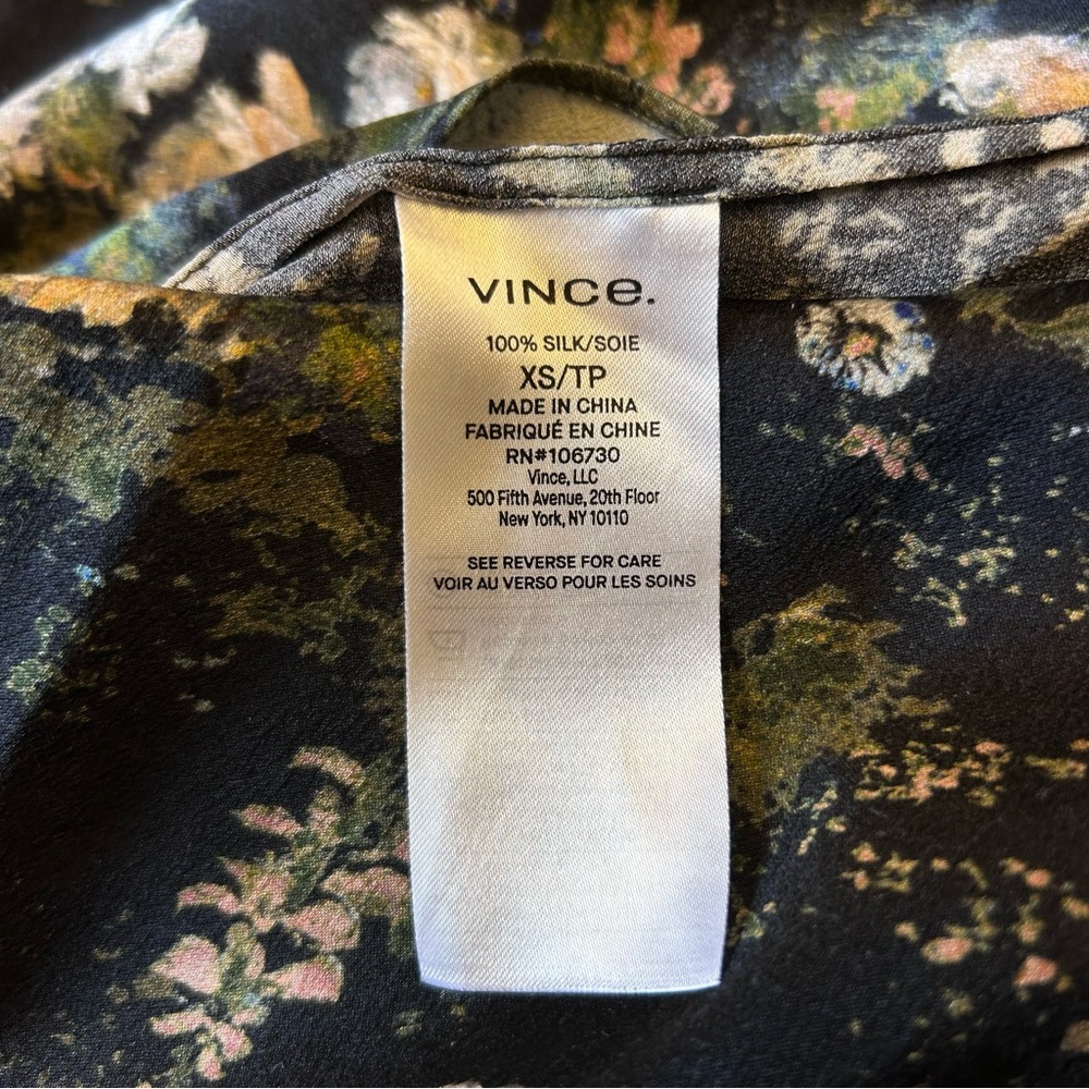 New VINCE 100% Silk Rose Field Blouse - Picture 10 of 11
